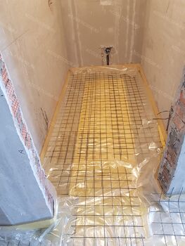 Укладка звукоизоляционных плит под стяжку пола